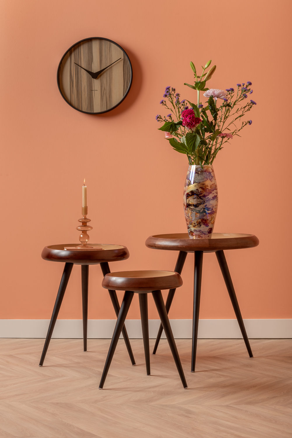 Leitmotiv Bordsæt Stativ varm valnøddelak, blød brun emalje