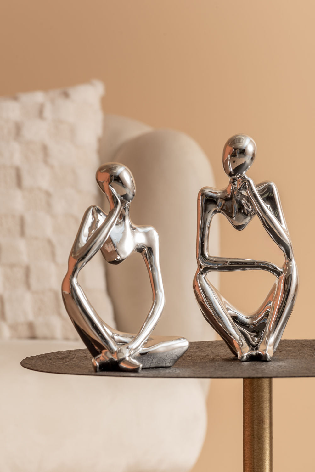 nutid Statue Forestil dig polyresin forkromet