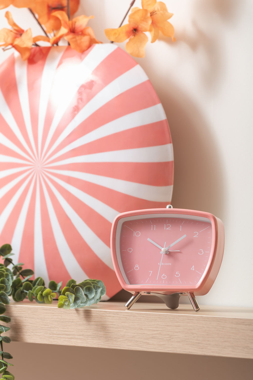 Karlsson Vækkeur Candy Circus Retro flamingo pink