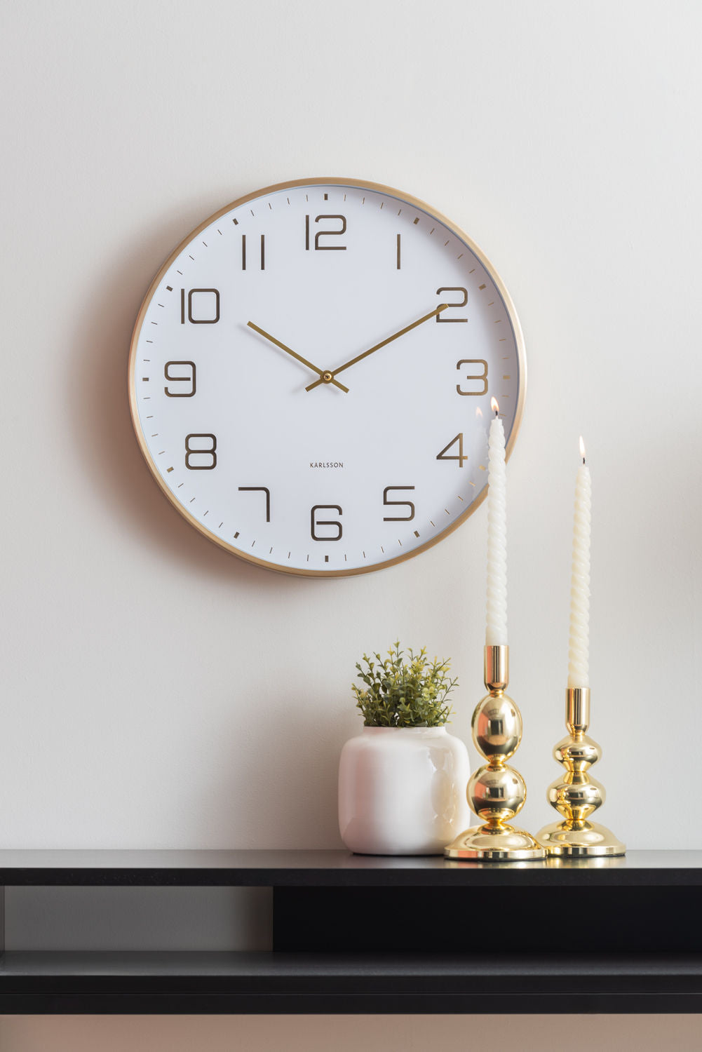 Karlsson Vægur Elegance Glow hvid