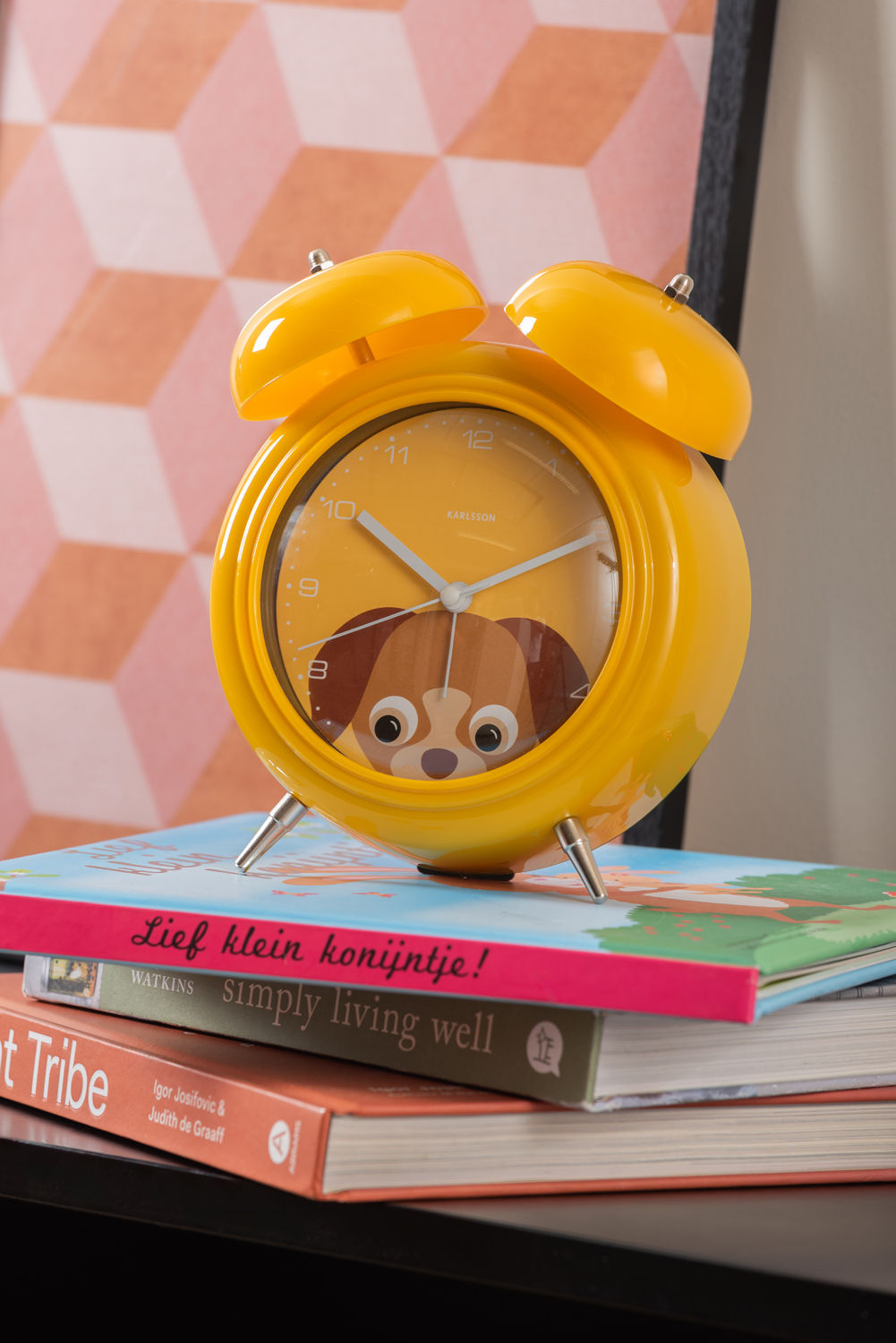 Karlsson Vækkeur Peekaboo Dog gul