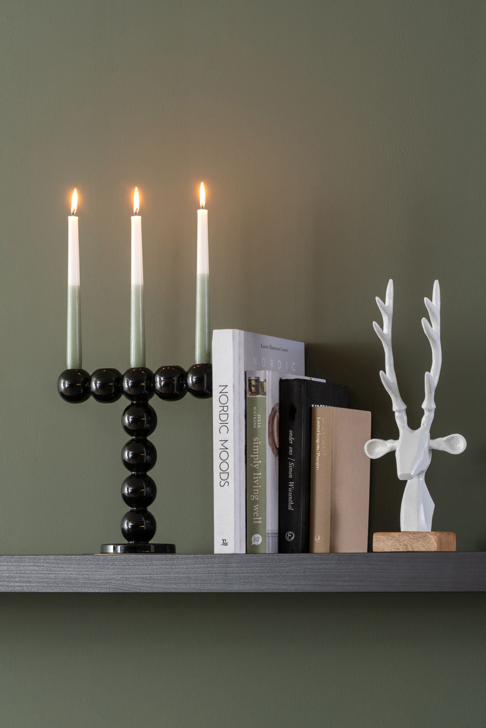 nutid Statue Rensdyrhoved mat hvid