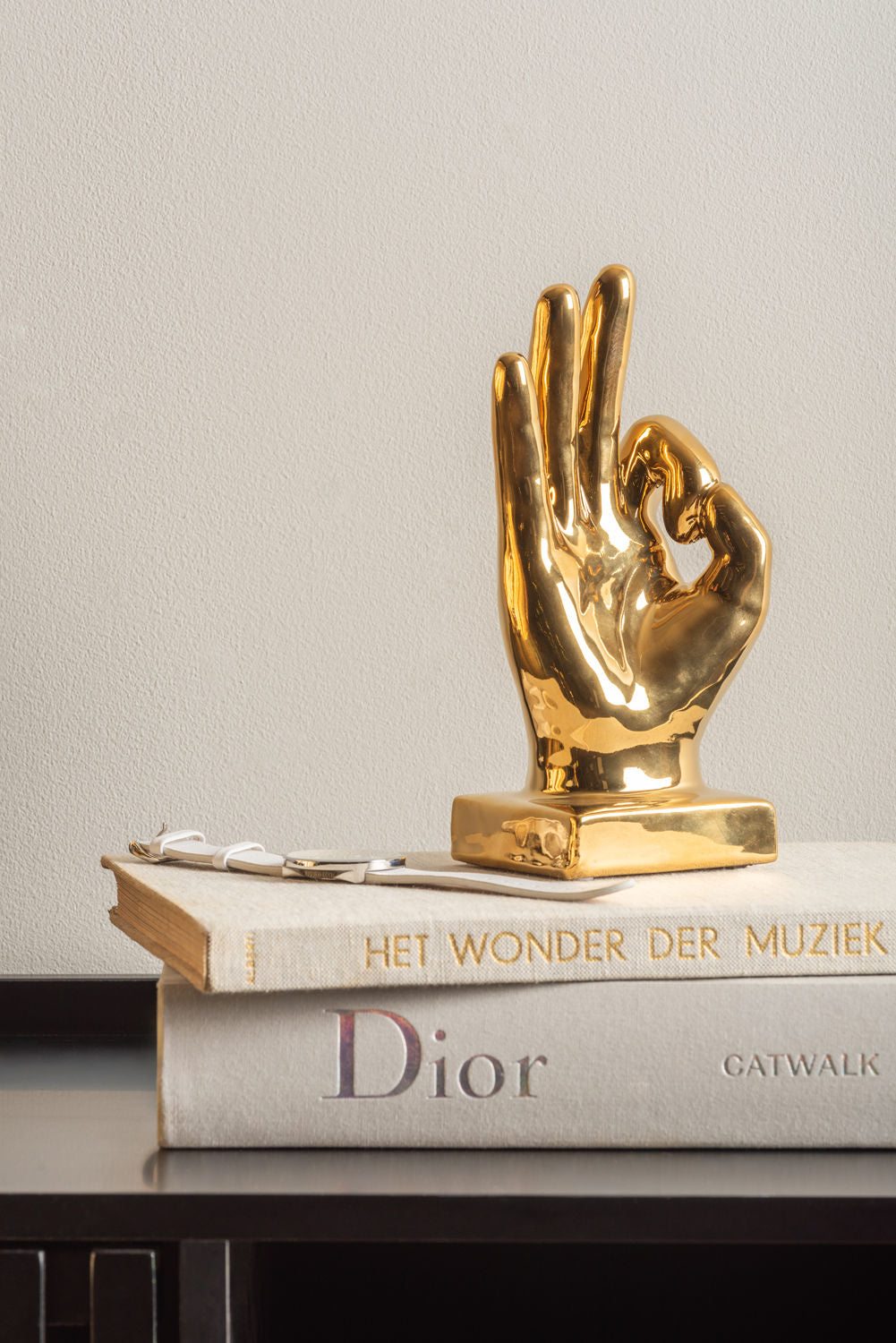 nuværende Statue Perfecto keramisk forgyldt