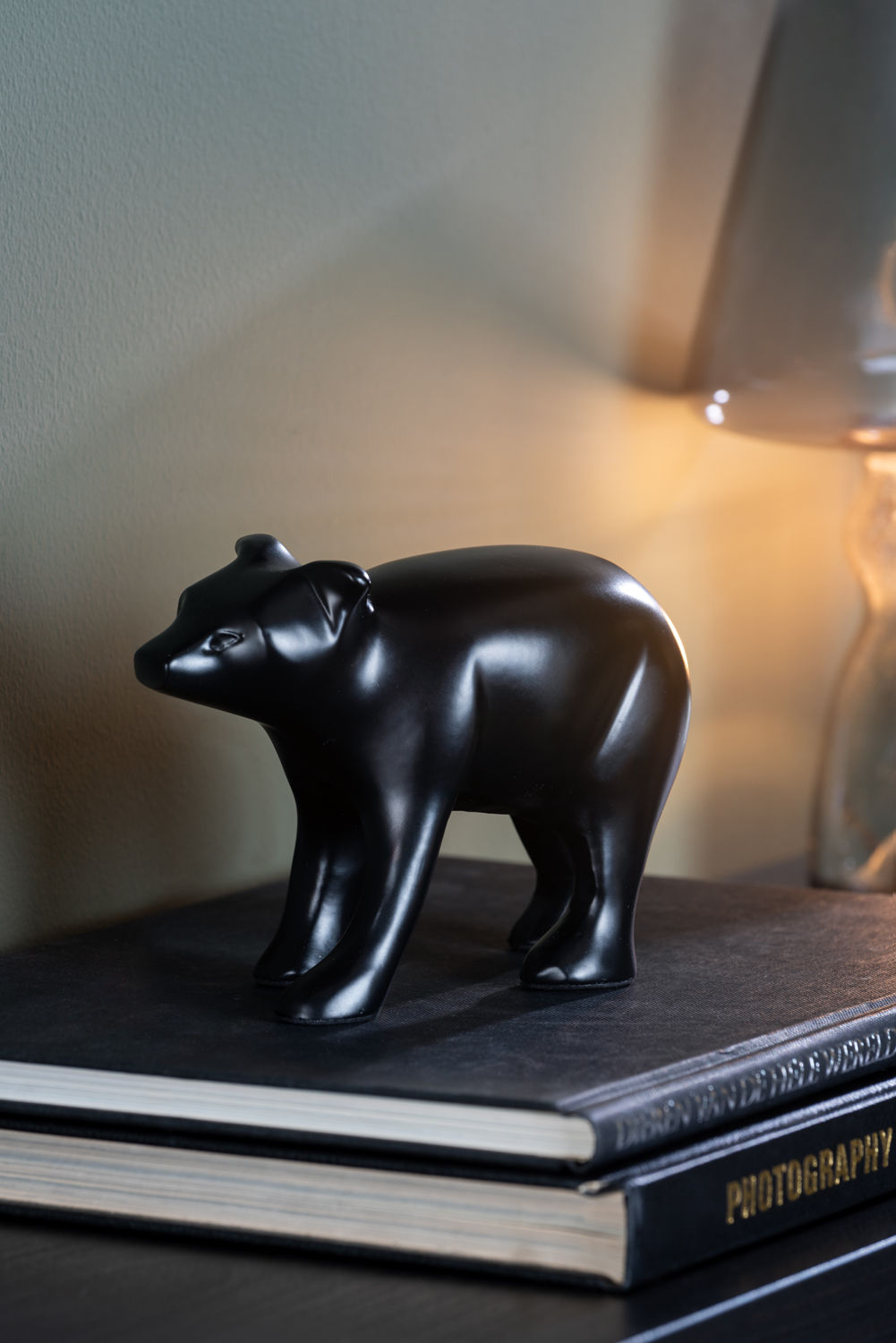 nutidens Statue Bear metal mat sort