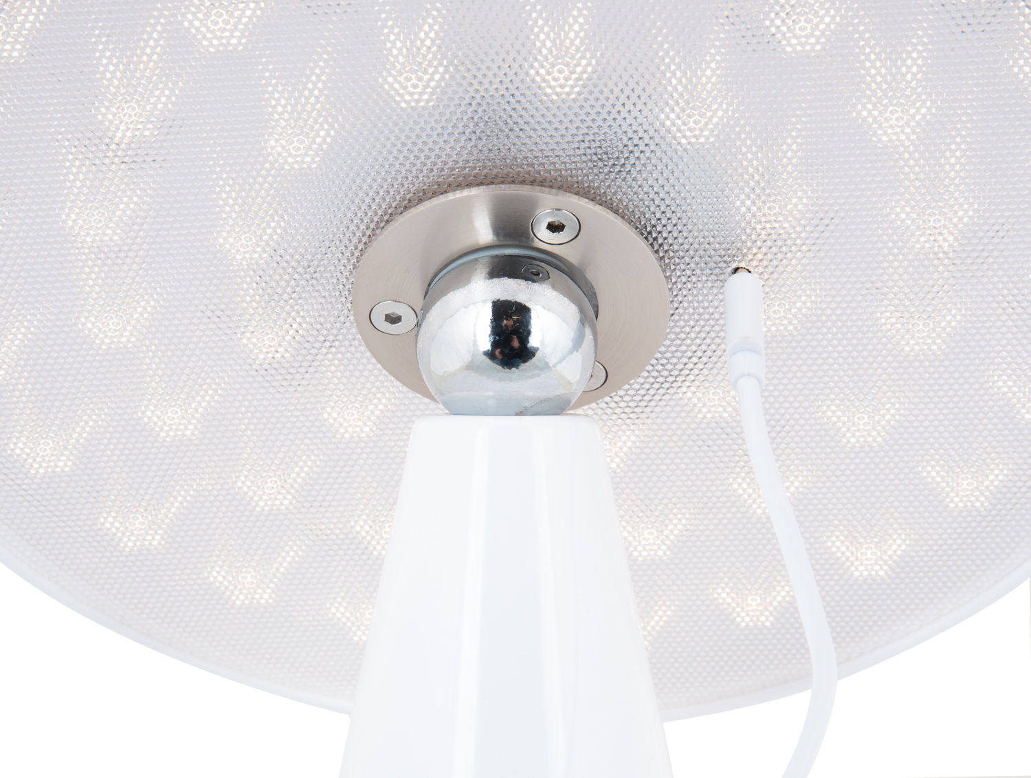 Leitmotiv Bordlampe Phoebe LED hvid