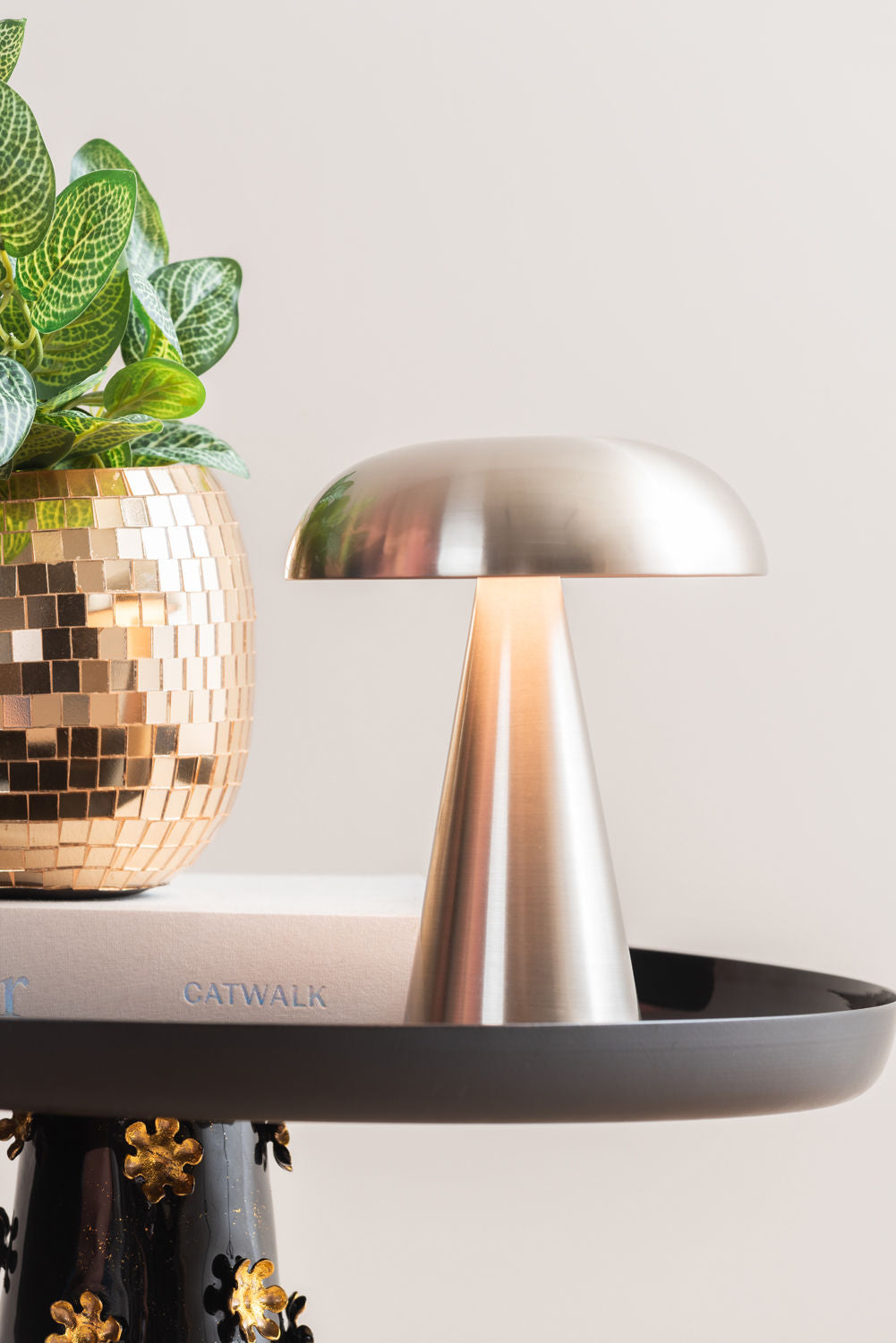 Leitmotiv Bordlampe Rachel LED jern børstet nikkel