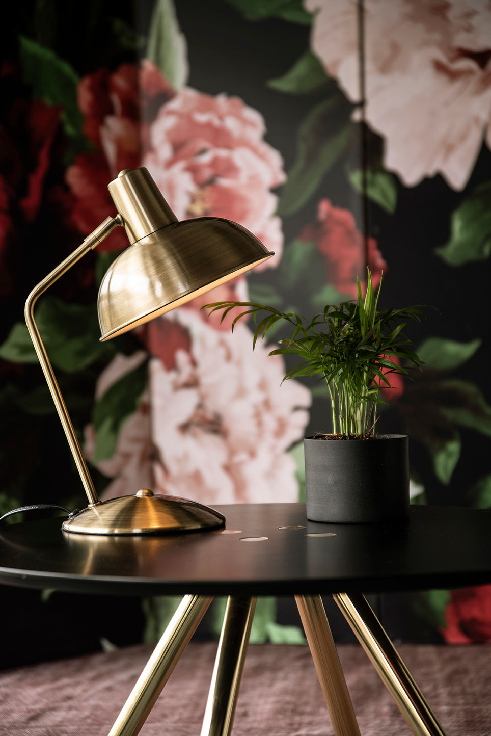 Leitmotiv Bordlampe Emhætte børstet forgyldt jern