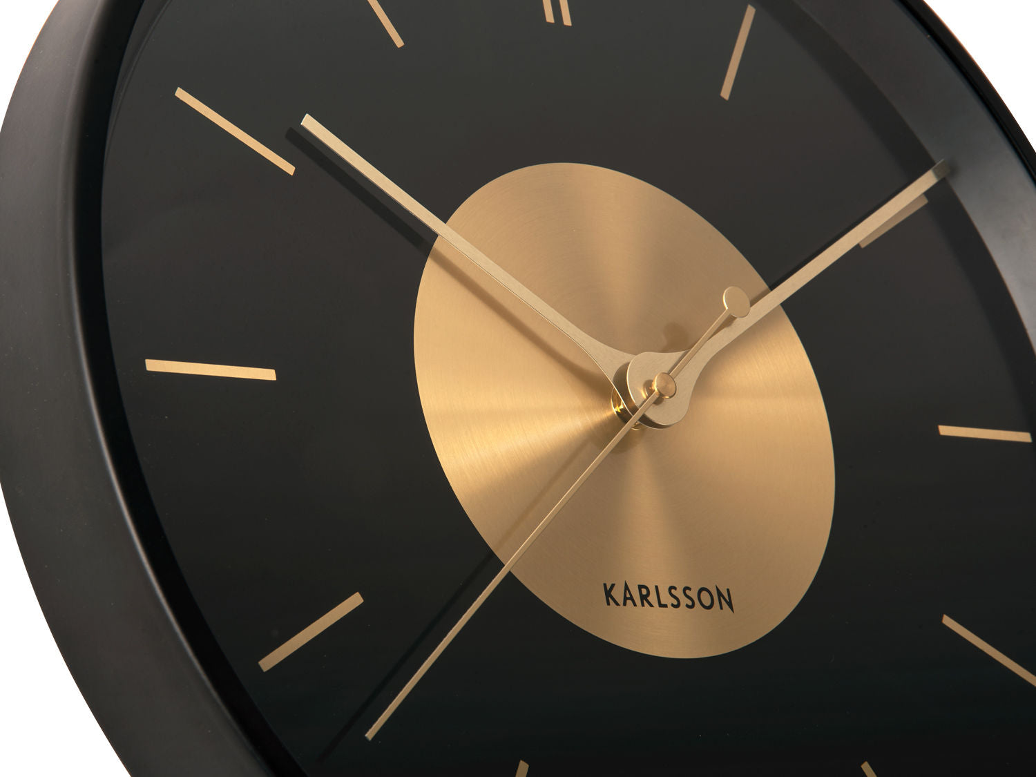 Karlsson Vægur Gold Disc sort