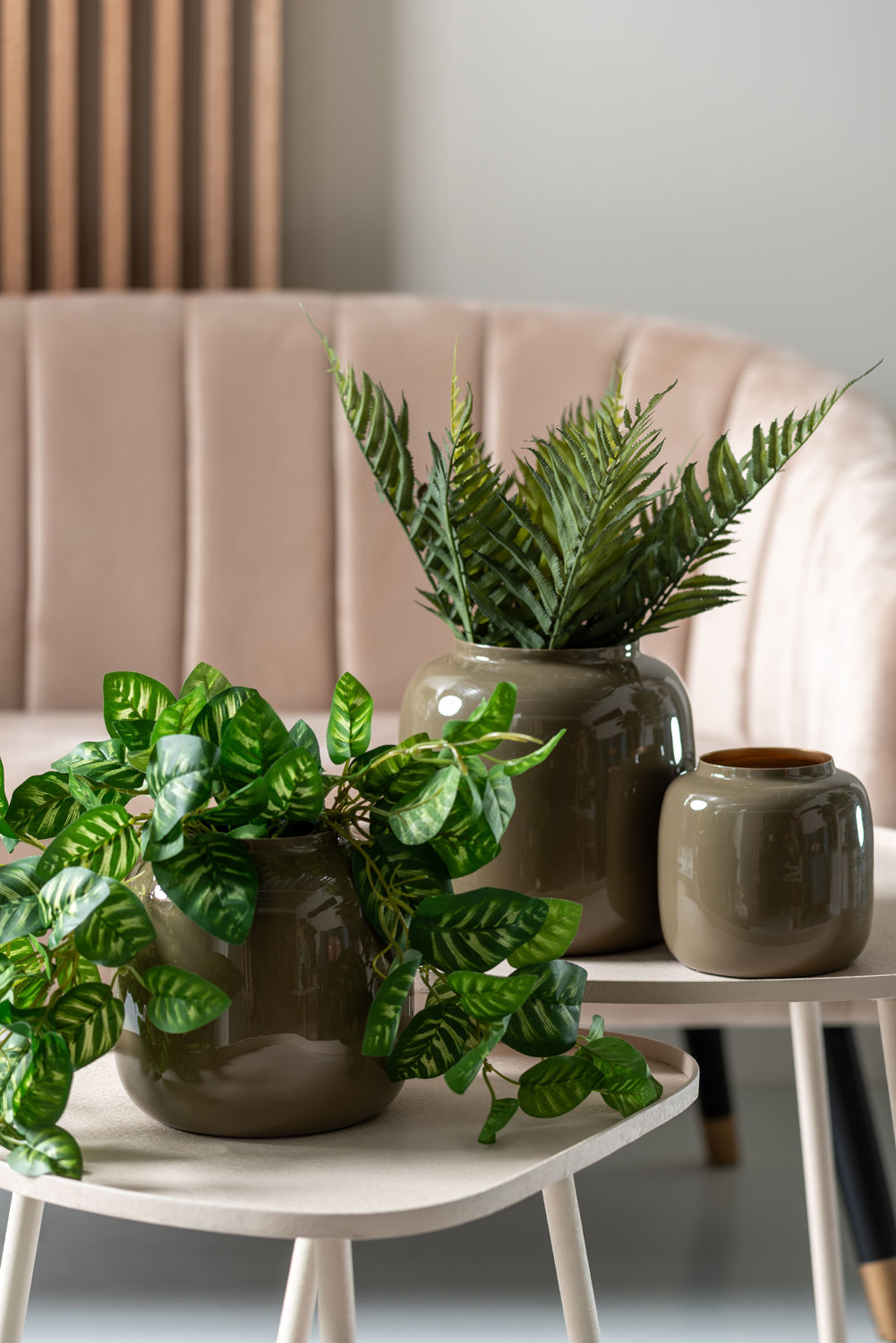 nutid Vase Ivy medium jernemalje mosgrøn