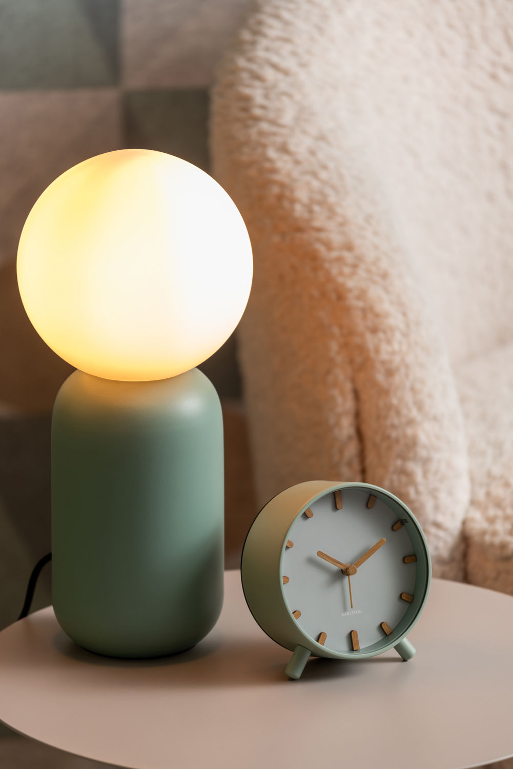 Karlsson Vækkeur Grace metal grå jade