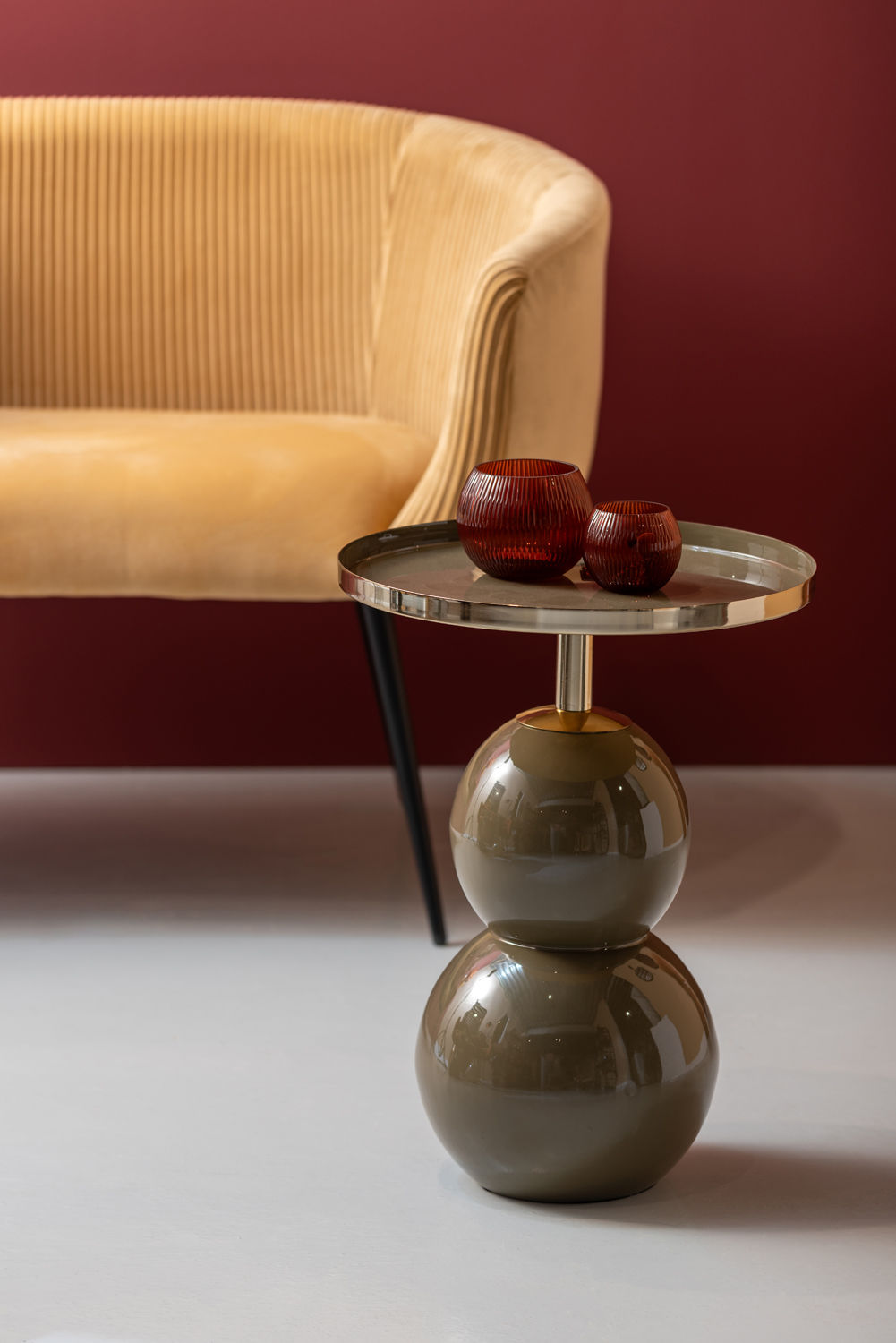 Leitmotiv Sidebord Nora jernemalje mosgrøn