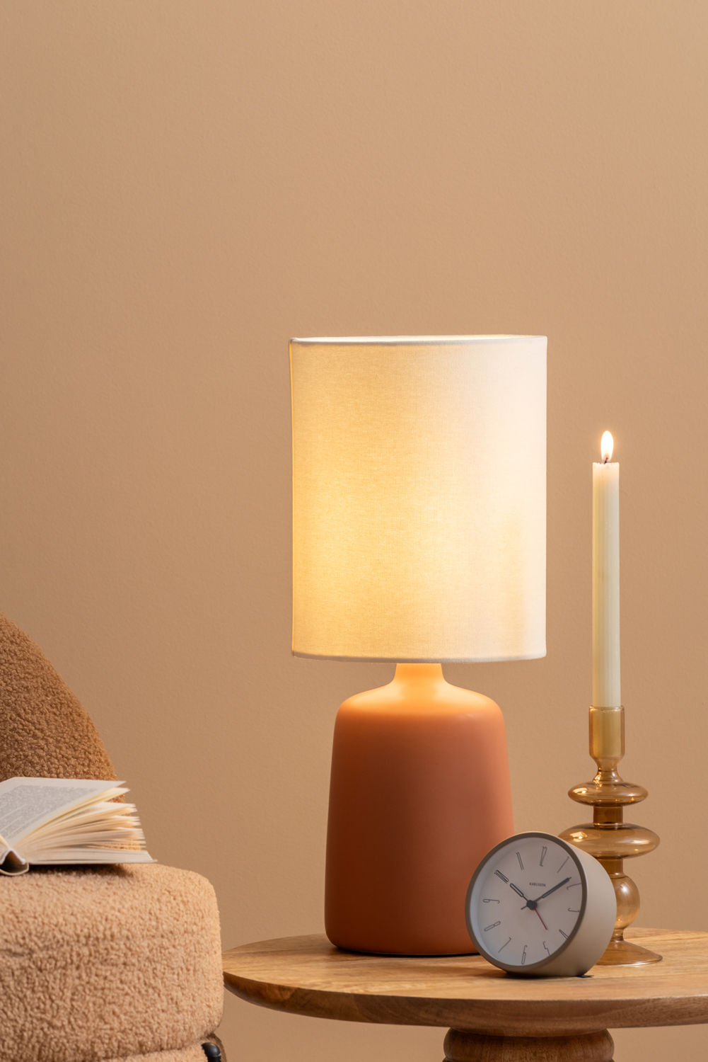 Leitmotiv Bordlampe Alma lige stor mat karamelbrun