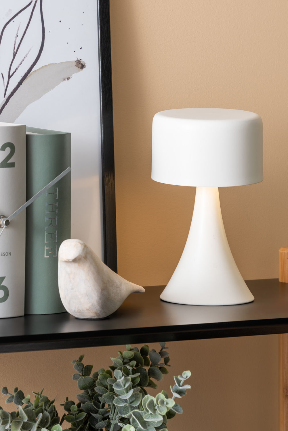 Leitmotiv Bordlampe Nora jern mat hvid LED