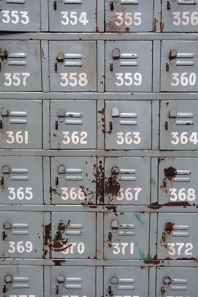 Trademark Living Lockerskab med 32 rum