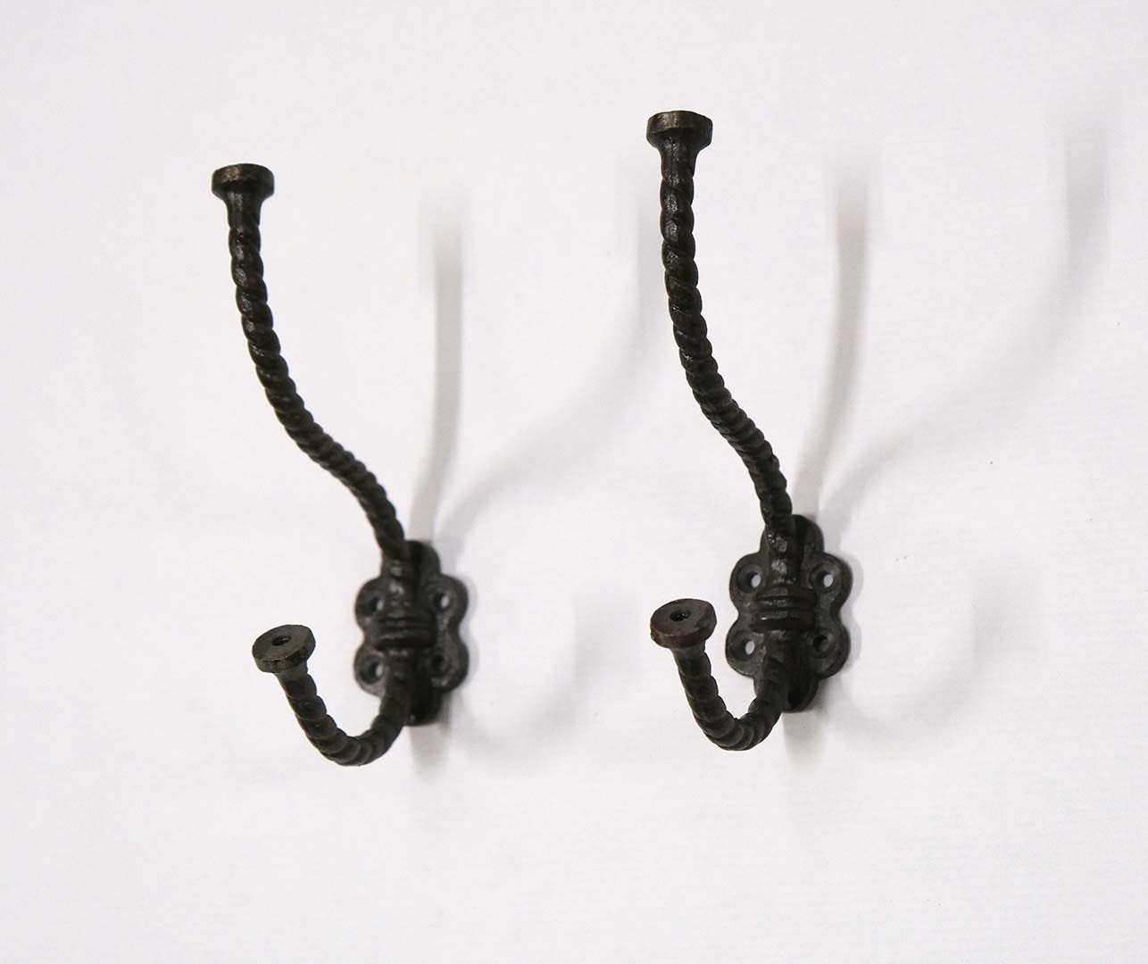 Trademark Living Vallos knage