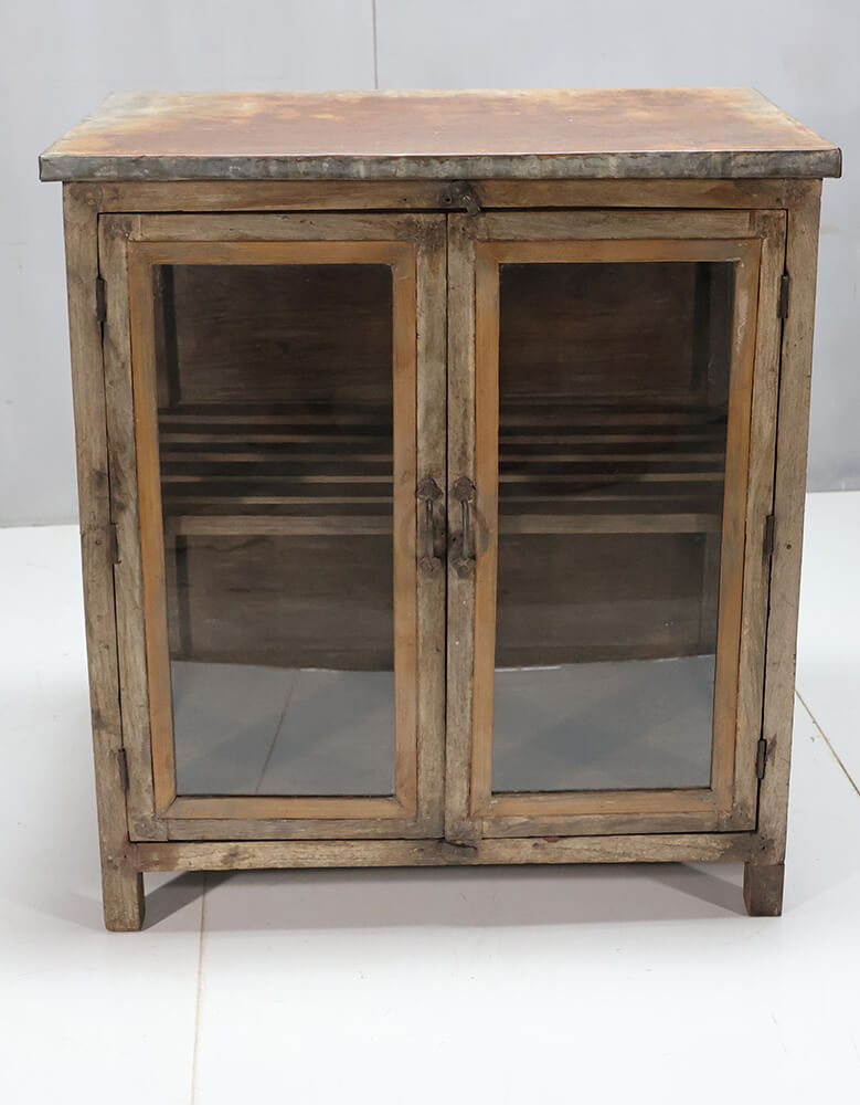 Trademark Living Vitrineskab med rå jerntop