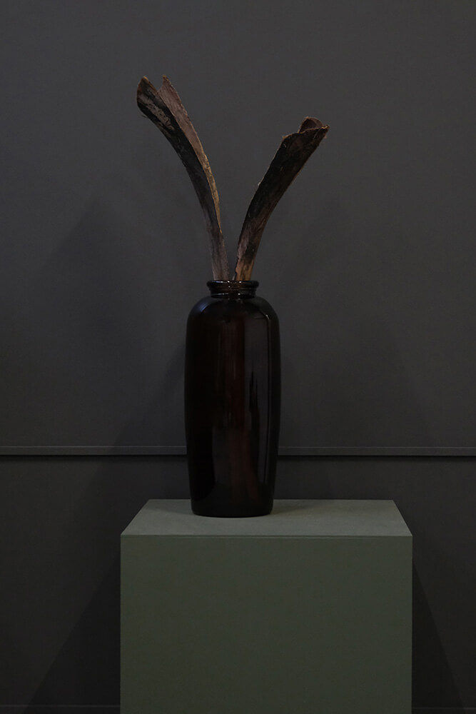 Trademark Living Big Shape gulvvase - chokolade