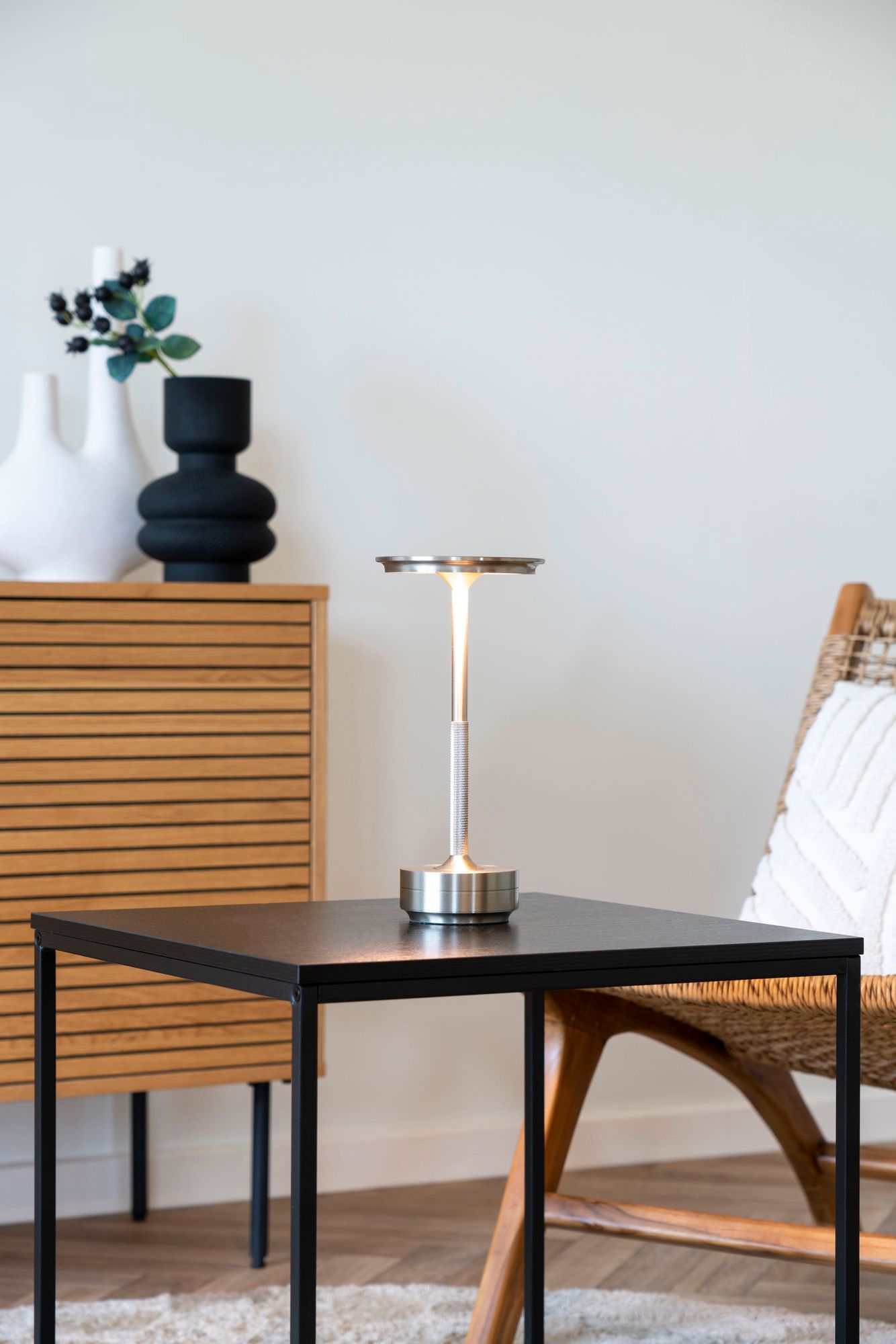 House Nordic Lyneham LED Bordlampe