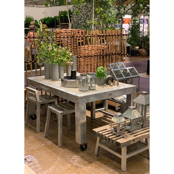 Galvaniseret Spisebord 2 Fliser (62,5 x 80 cm) m Hjul (Bordben: 10 x 10 cm) L155xB100,5xH74 cm