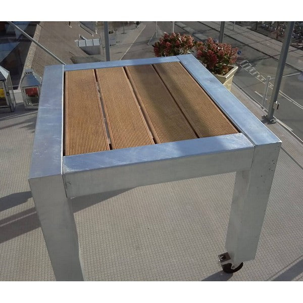 Galvaniseret Spisebord 1 Flise (62,5 x 80 cm) m Hjul (Bordben: 10 x 10 cm) L82xB100,5xH74 cm