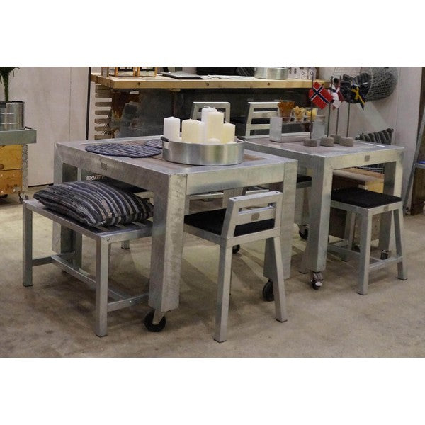 Galvaniseret Spisebord 1 Flise (62,5 x 80 cm) m Hjul (Bordben: 10 x 10 cm) L82xB100,5xH74 cm