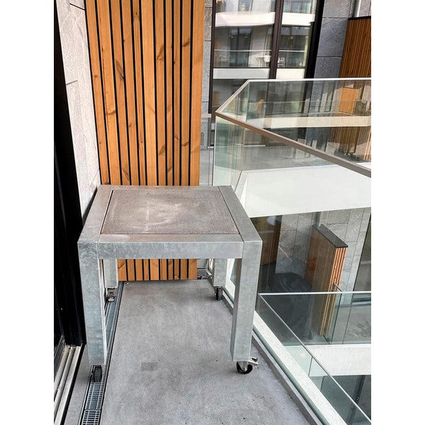 Galvaniseret Spisebord 1 Flise (60 x 60 cm) m Hjul (Bordben: 8 x 8 cm) L76xB76xH74 cm