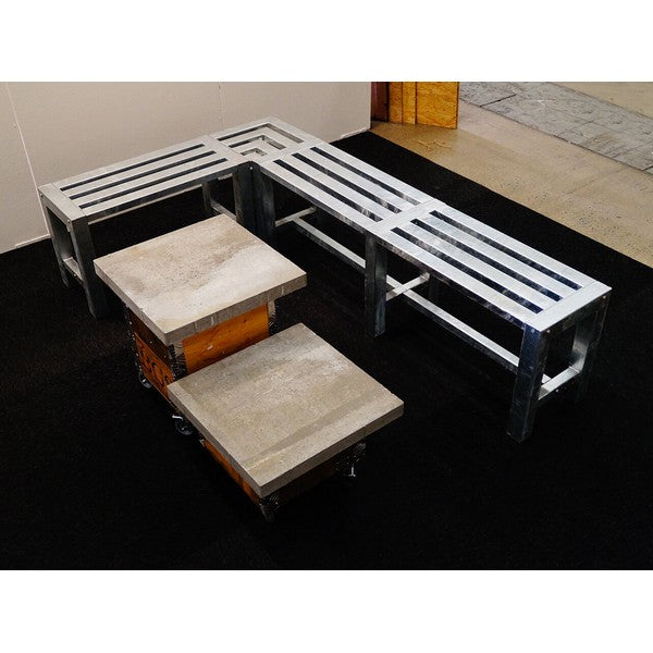 Galvaniseret Hjørnebænk 2+1 Sektioner (Ben: 6 x 6 cm) L114xB187xH46 cm