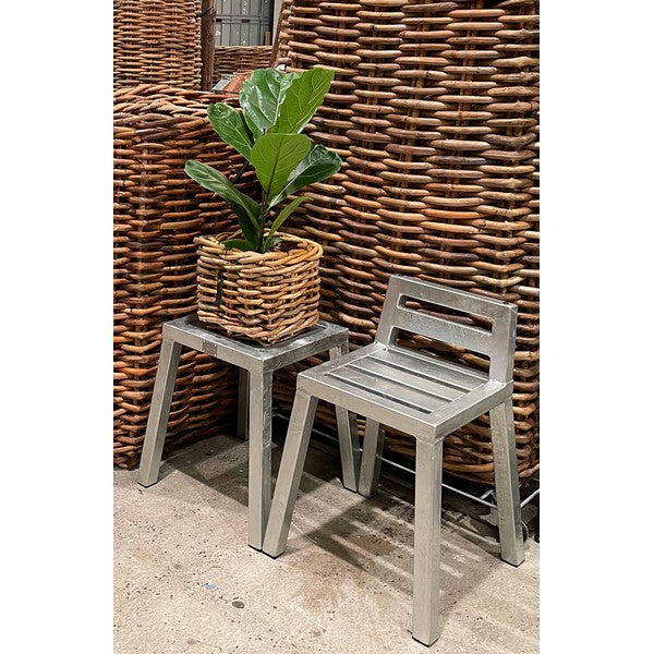Galvaniseret Square Loungebord (sæt m/2 taburetter m rygl) L44xB44xH46 cm