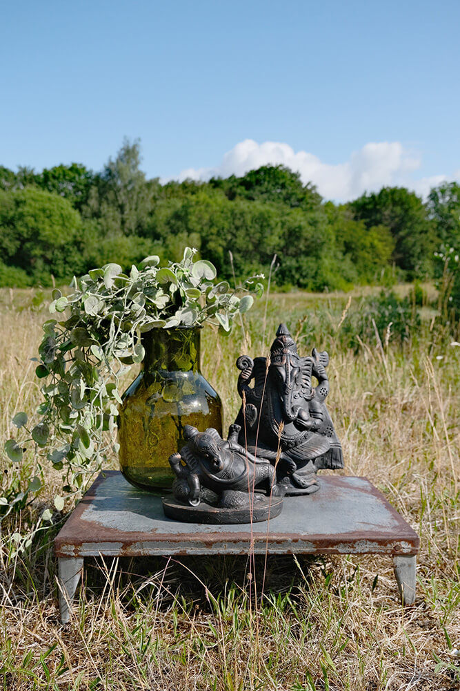 Trademark Living Ganesha figur i ler