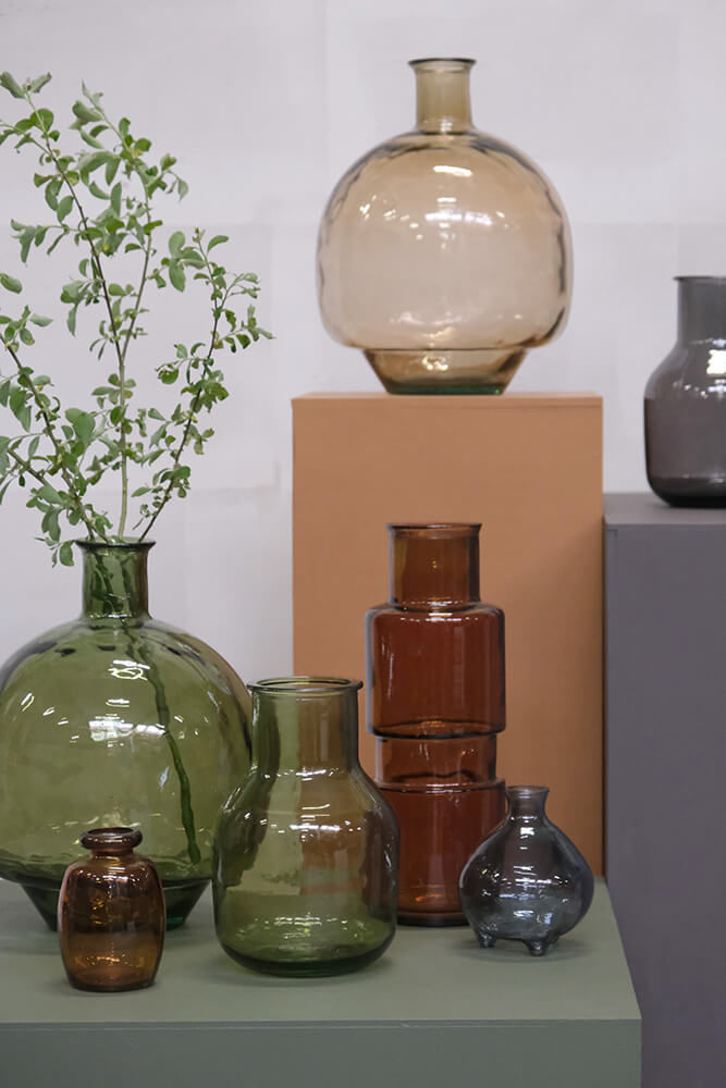 Trademark Living Shape glasvase S - mørk rav