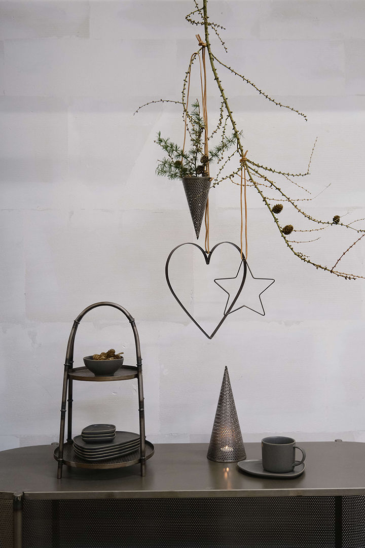 Trademark Living Kræmmerhus perforeret jern - small