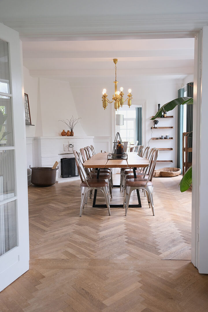 Trademark Living Shape glasvase S - mørk rav