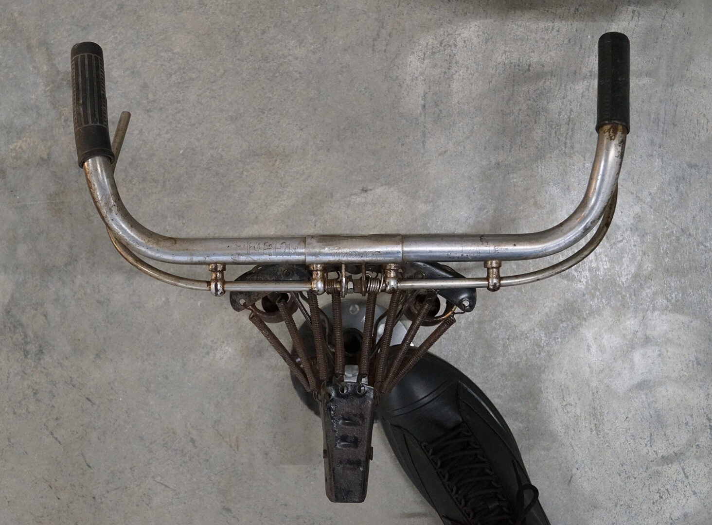 Trademark Living Zabel cykelgevir med et råt udtryk