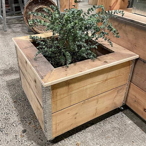 Kasse Mega Quadro 2 Lag m/hjul (smal topramme)