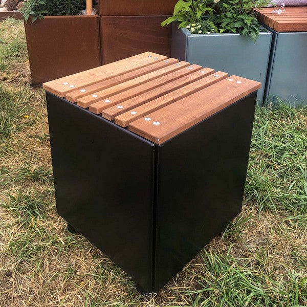 Bænksæde til plantekasser mahogni 40x40 cm