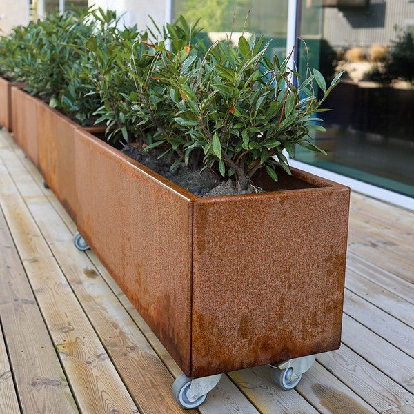 Plantekasse cortenstål modern m/hjul 40x120x40 cm