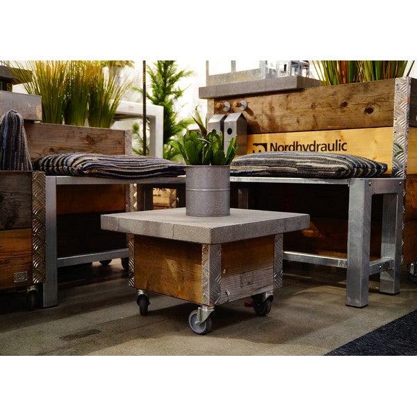 Galvaniseret Hjørnebænk 1+1 Sektioner (Ben: 6 x 6 cm) L114xB114xH46 cm