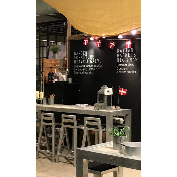 Galvaniseret Barbord 3 Fliser (50 x 50 cm) m Hjul L179,5xB66,5xH100 cm