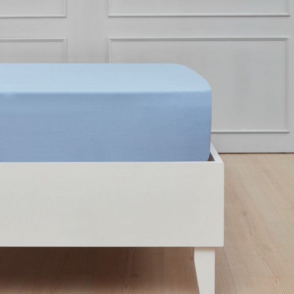 By Skagen faconlagen bomuldssatin 160x200x30 cm lyseblå