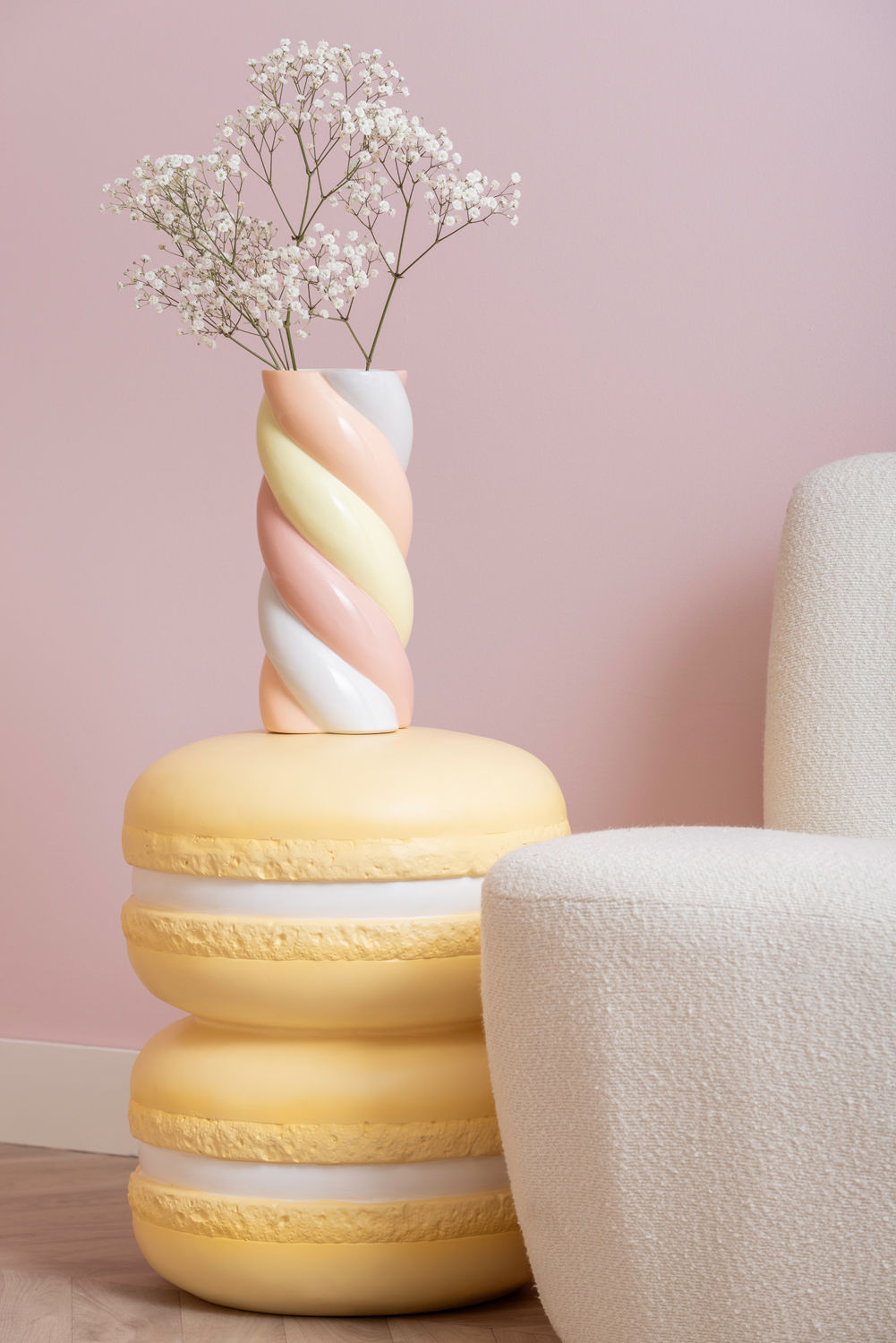 Leitmotiv Stool Macaron soft yellow