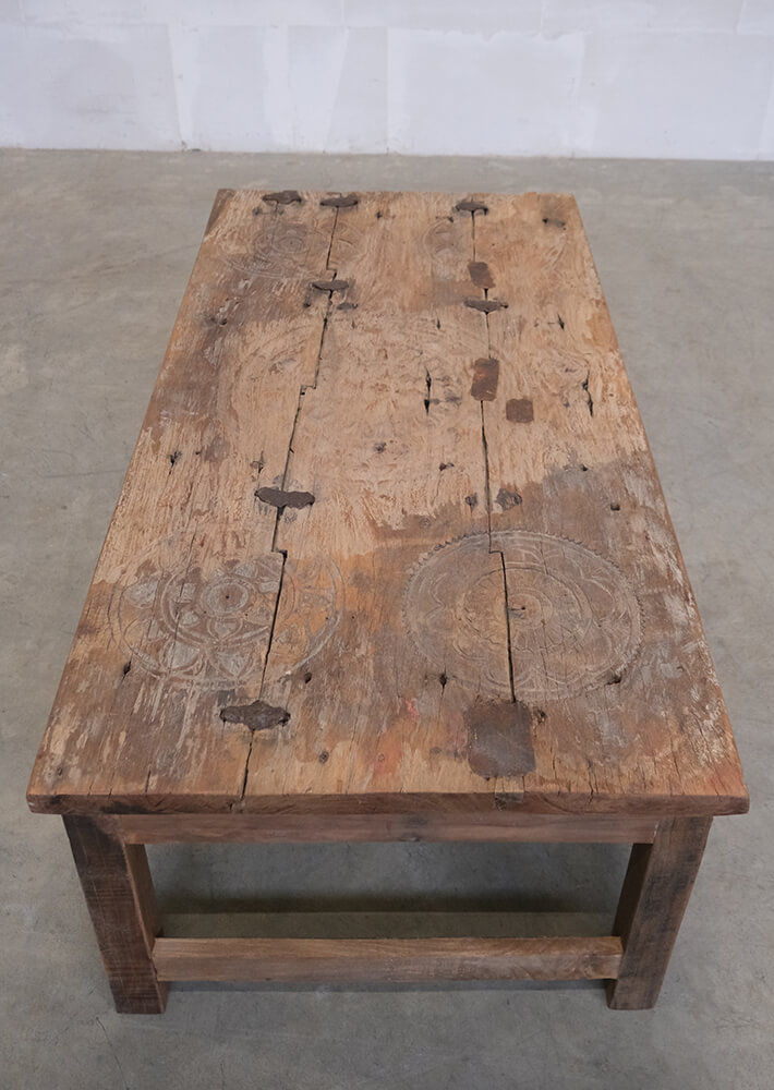 Trademark Living Sofabord af gammel udskåret dør