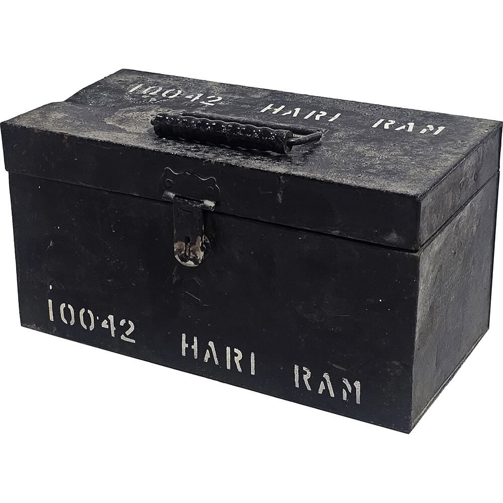 Trademark Living Gamle metalkasser fra Air India