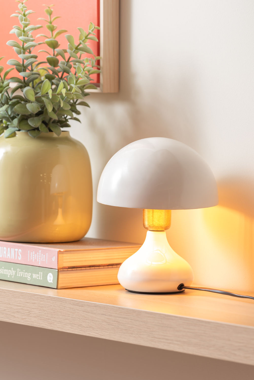 Leitmotiv Bordlampe Binc emalje hvid