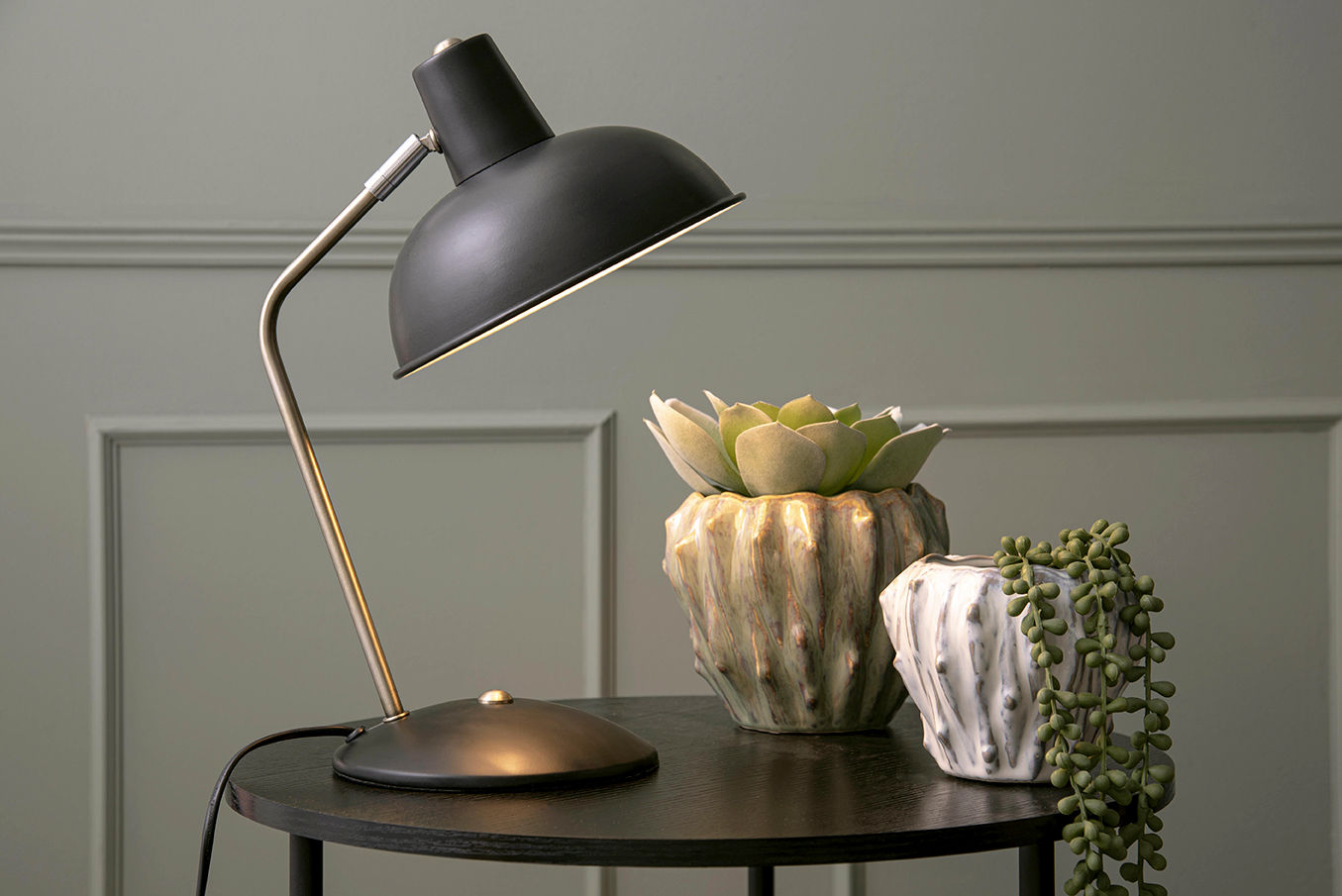 Leitmotiv Bordlampe Emhætte jern mat sort