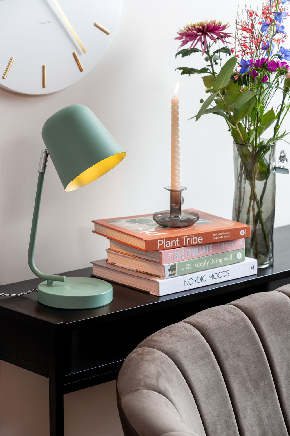 Leitmotiv Bordlampe Encantar mat grå jade