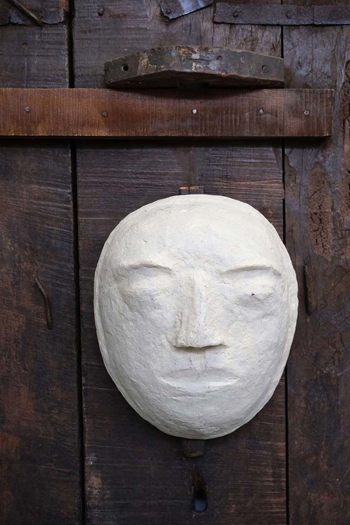 Trademark Living Cosmo papmaché maske - large