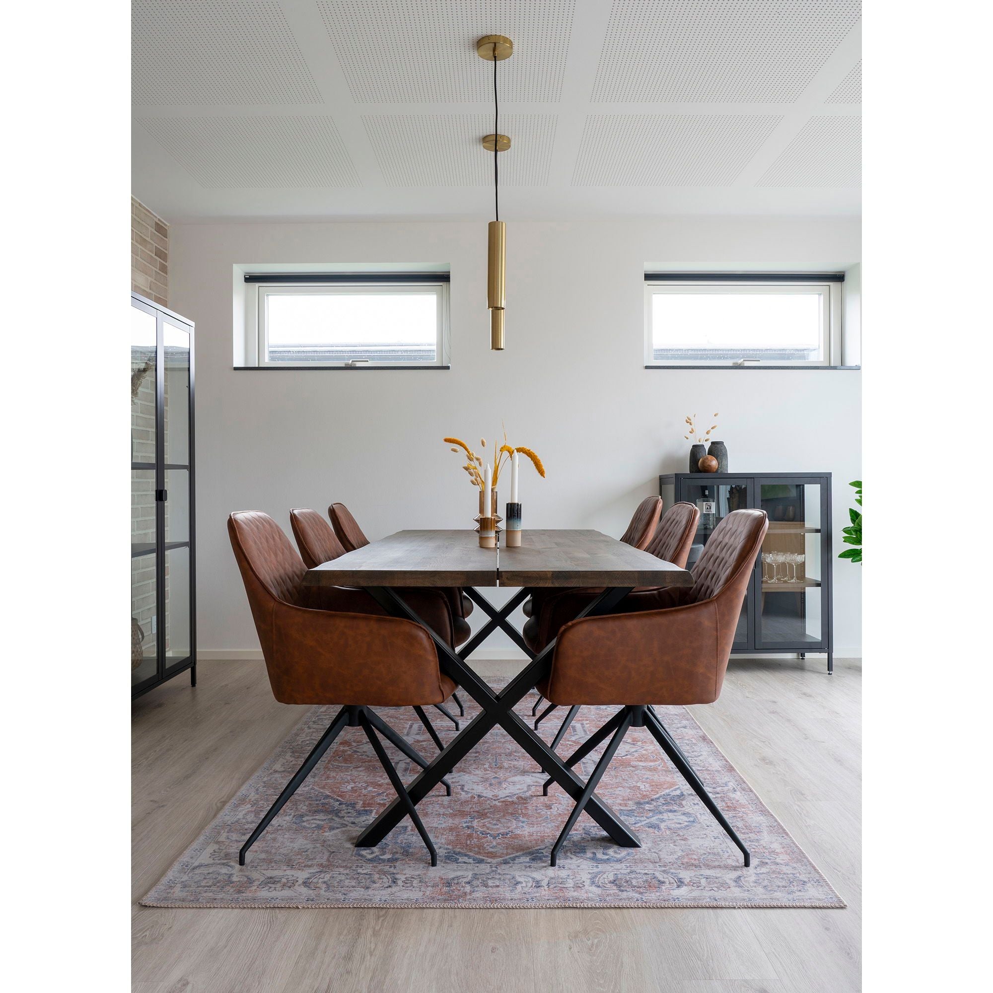 House Nordic Harbo Spisebordsstol med Drejefod