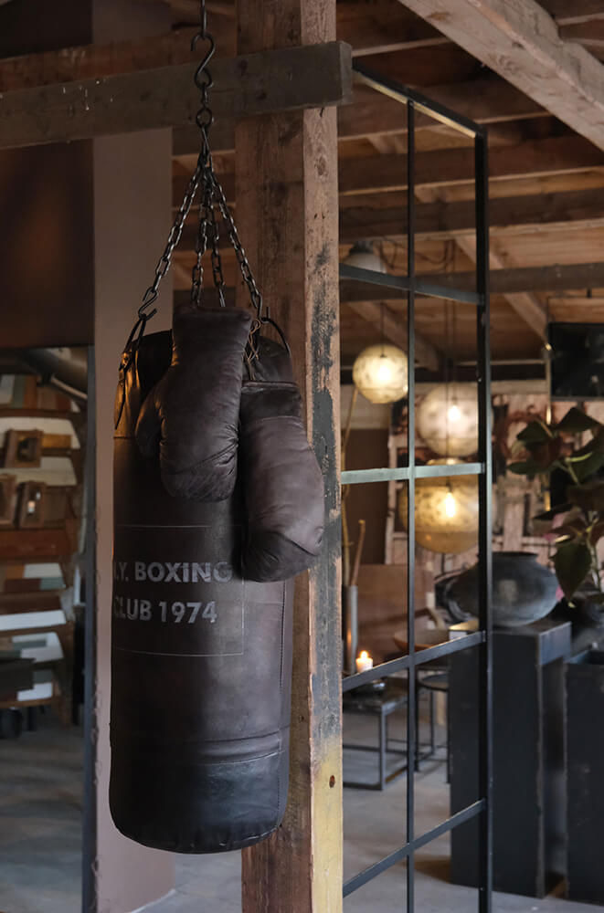Trademark Living Rocky boksehandsker - sort