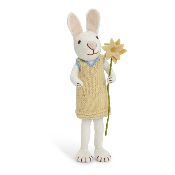 Gry & Sif Hvid kanin med gul kjole og blomst 27 cm