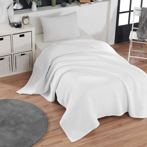 By Skagen sengetæppe Waffle 220 x 260 cm hvid